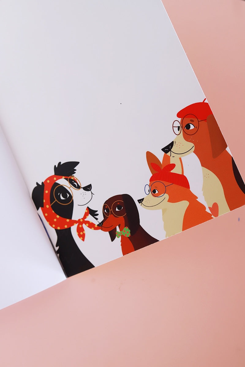 Carnet de dessin pour enfants de la collection Kid, avec couverture colorée et pages blanches pour dessiner.
