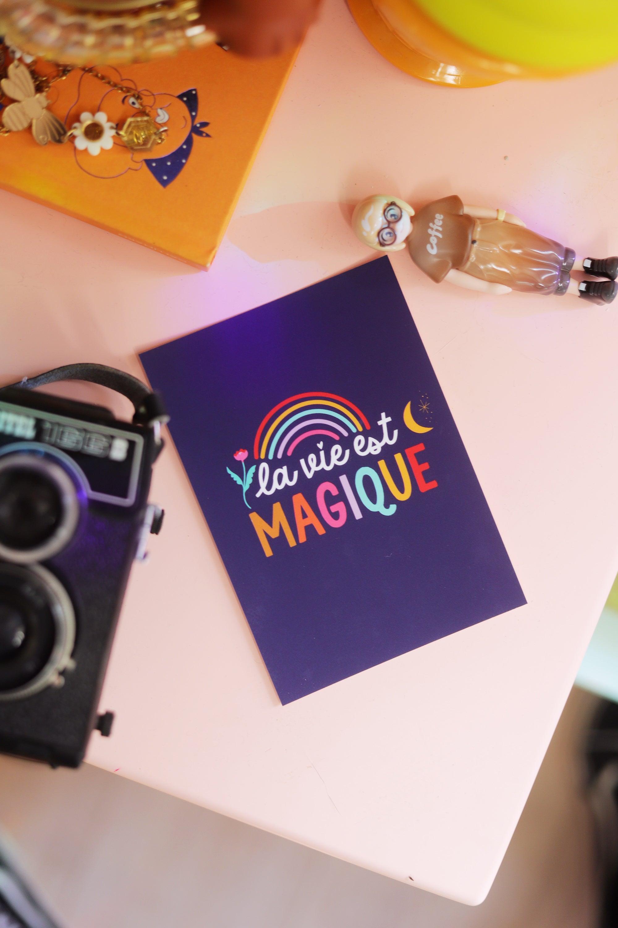 Carte postale La vie est Magique - Shop Magique