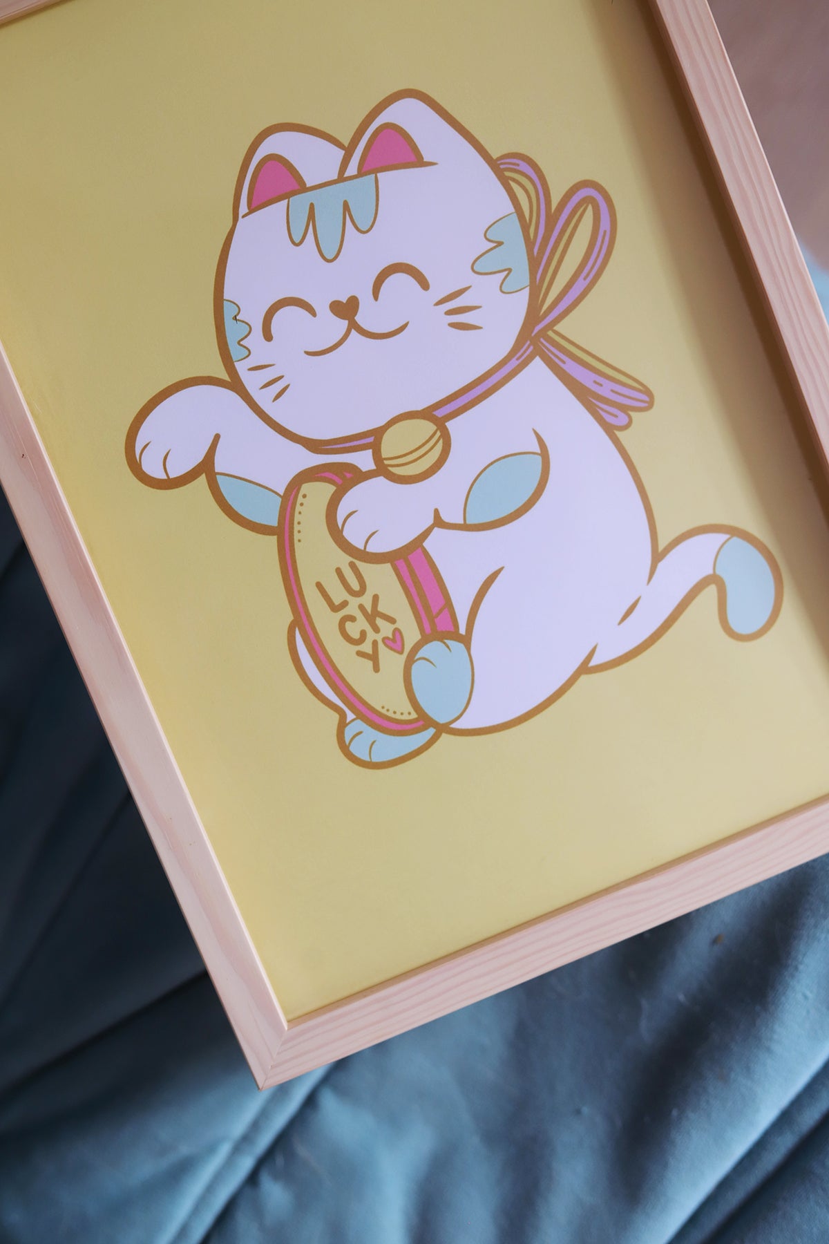 Affiche Maneki Neko – Chat porte-bonheur par Poulette Magique