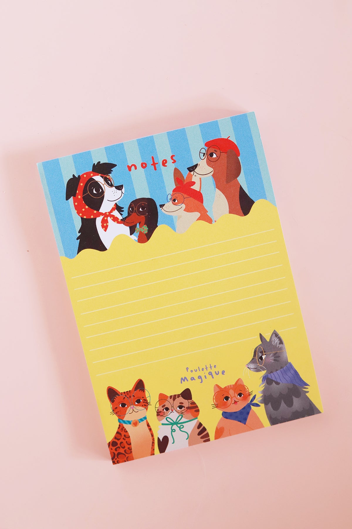 Bloc-notes de la collection Kid de Shop Magique, pages blanches avec motifs colorés pour enfants.