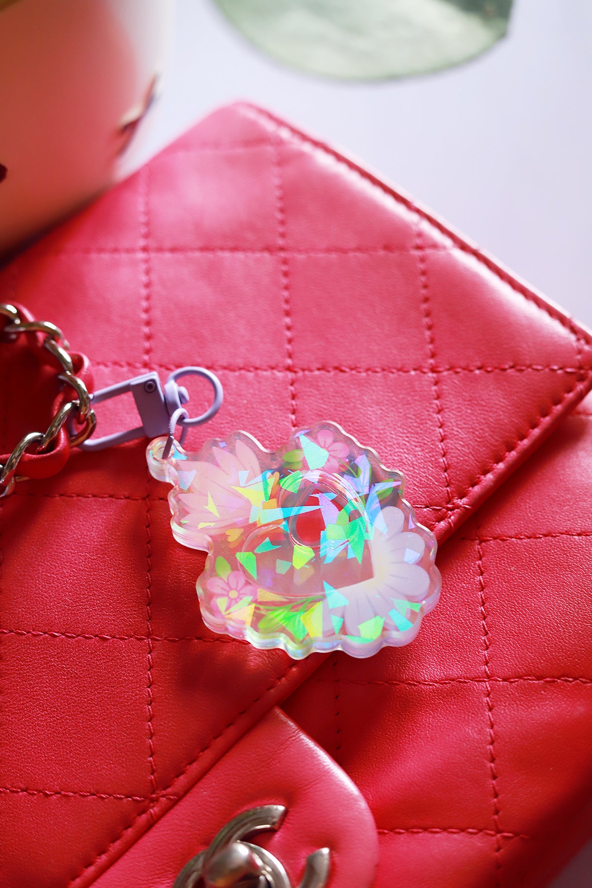 Porte-clés ex-voto holographique et arc-en-ciel