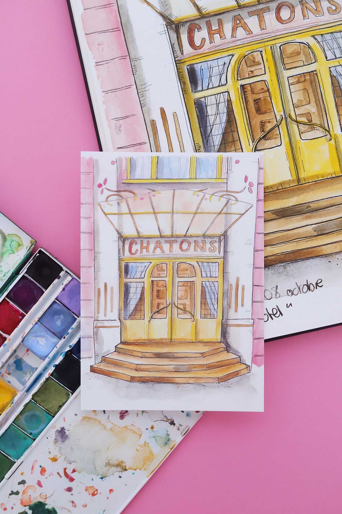 Carte postale aquarelle avec un chaton mignon, illustrée par Shop Magique, idéale pour envoyer un message charmant.