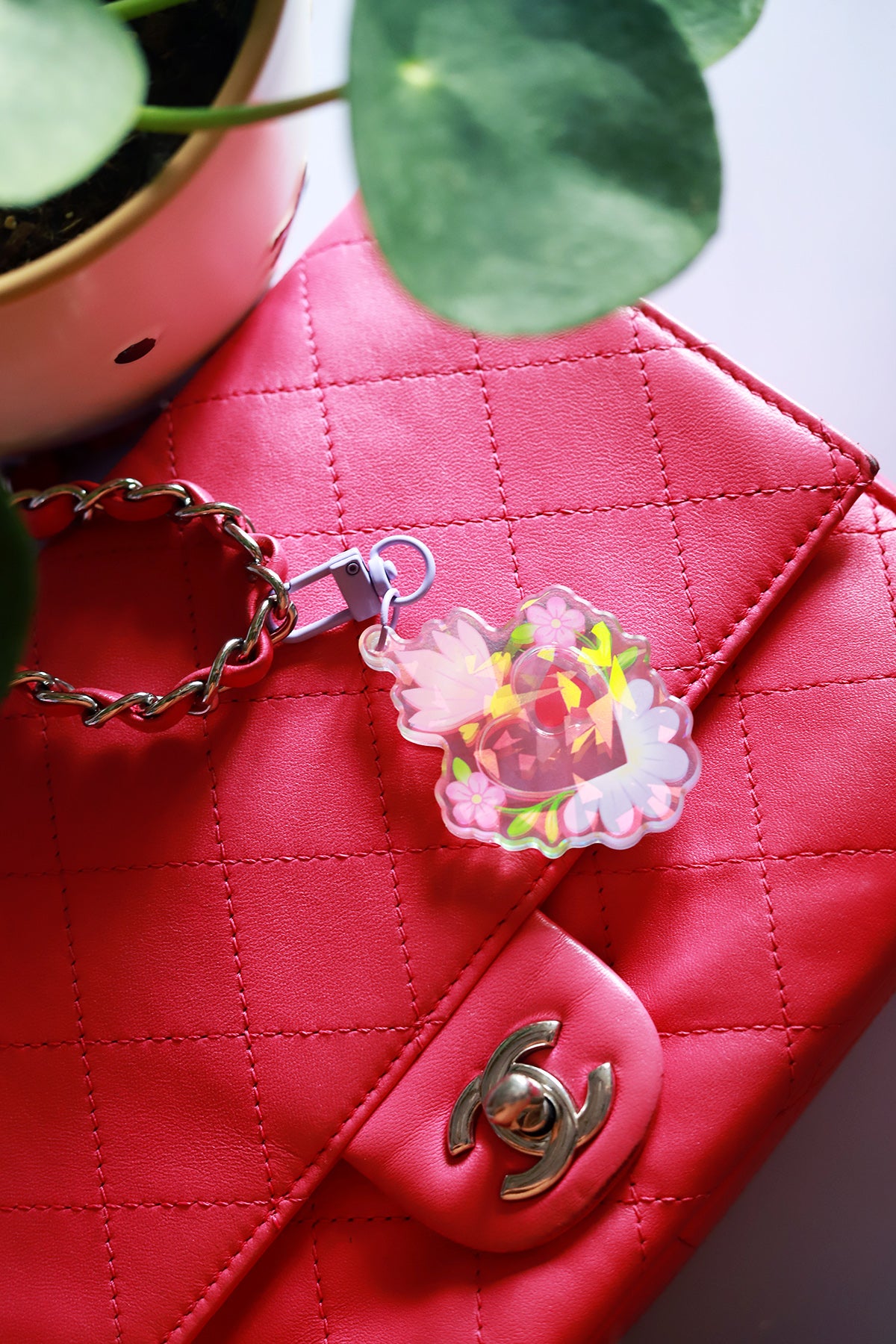 Porte-clés  ex-voto holographique et arc-en-ciel