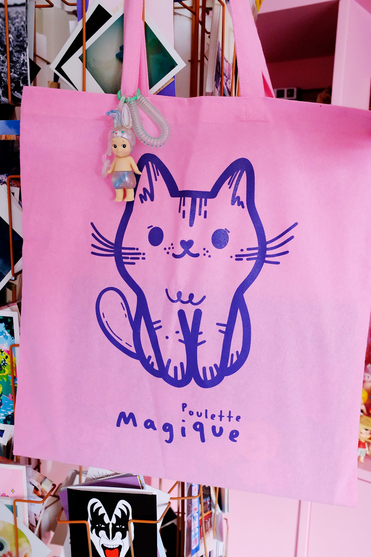 Sac cabas Chat de la marque Shop Magique, en toile avec motif de chat mignon, idéal pour transporter des affaires.