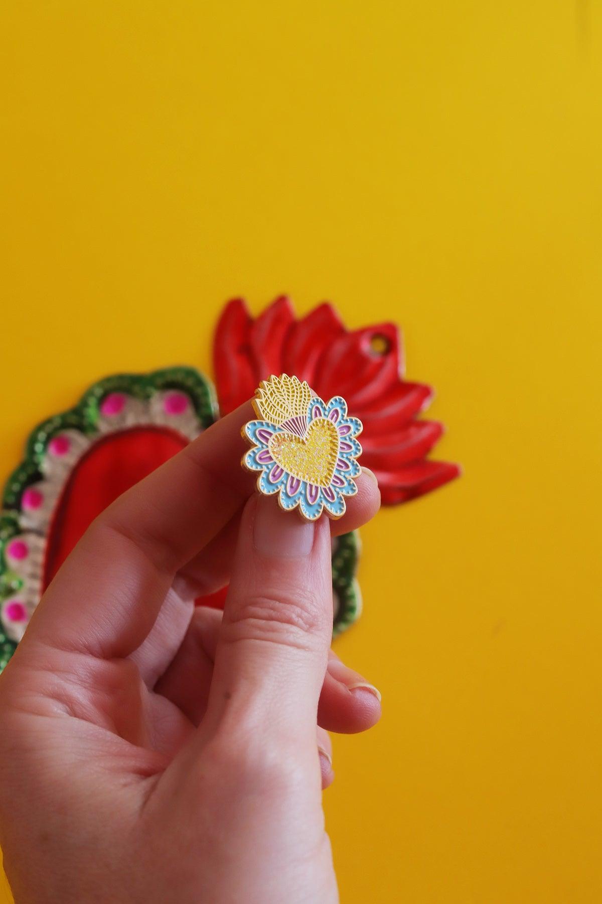 Pin's ex-voto pastel - Shop Magique